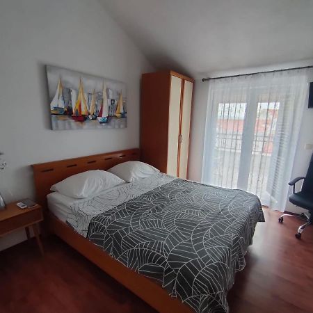 Baska Voda - Apartmani Vesna Rom bilde