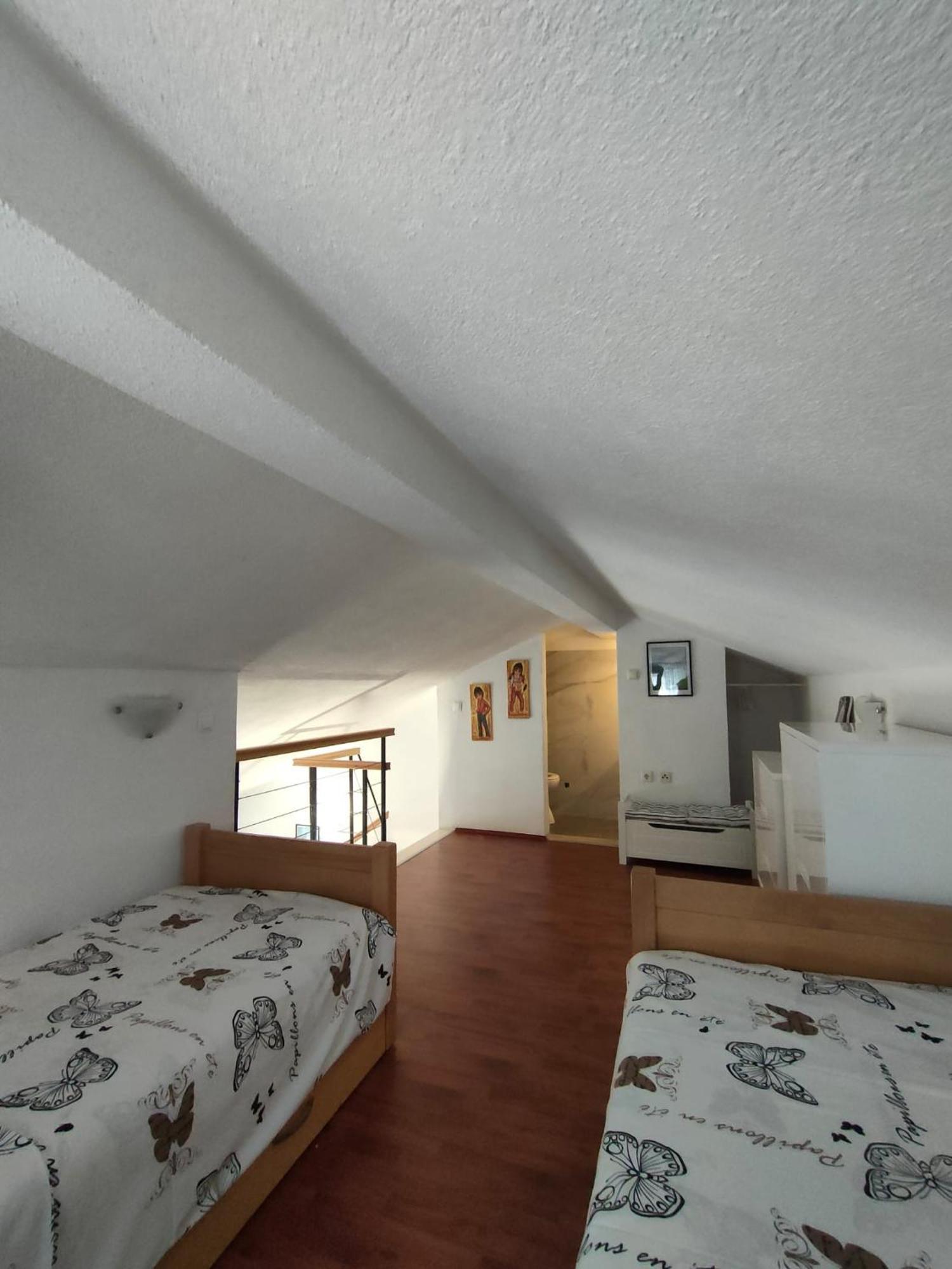 Baska Voda - Apartmani Vesna Rom bilde